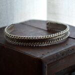 Celtiana | Bracelete Ajustável Medieval banhada a Prata e Níquel Free (sem Níquel)