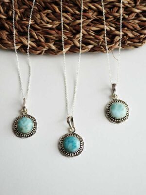 Celtiana | Colar Ayrell - Colar em Prata 925 e níquel free (sem níquel) com cristal Larimar