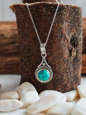 Celtiana | Colar Don - Colar em Prata 925 sem Níquel com Pedra Natural/Cristal Turquesa