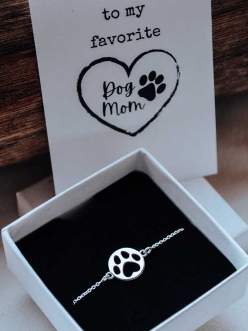 Pack Dog Mom